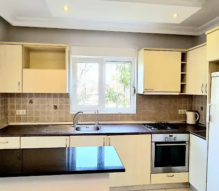 Apartman Side Hill 1
